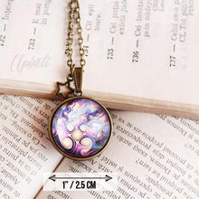Load image into Gallery viewer, Abstract Artist Colors Globe Necklace - 11pixeli
