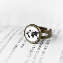 Load image into Gallery viewer, Adjustable World Map Ring - 11pixeli
