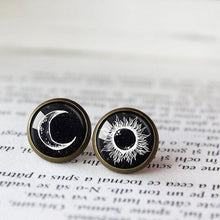 Load image into Gallery viewer, Sun and Moon Stud Earrings - 11pixeli
