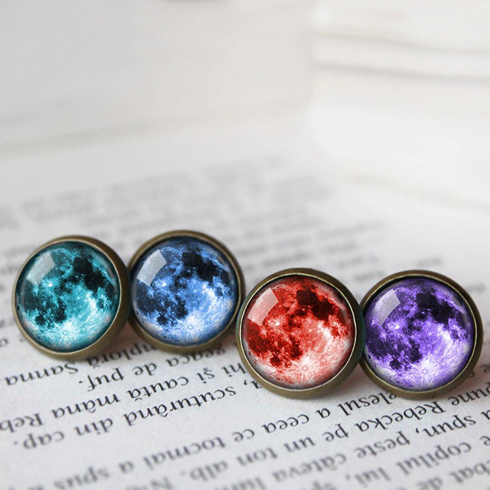 Custom Moon Color Earrings - 11pixeli