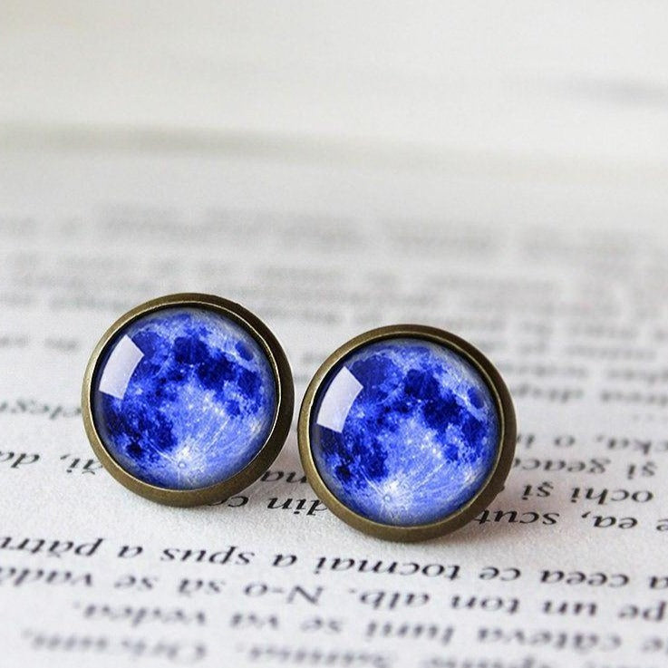 Blue Moon Stud Earrings - 11pixeli