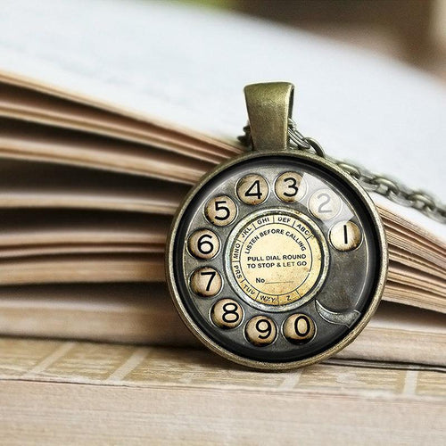 Vintage Rotary Phone Dial Pendant , Old Telephone Dial, Nostalgic Jewelry ,Telephone Dial Pendant , Telephone Necklace , Payphone, Hipster