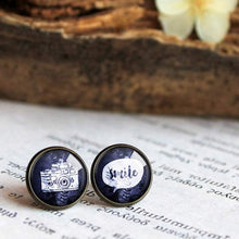 Load image into Gallery viewer, Camera Photography Junkie Earrings - 11pixeli
