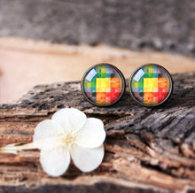 Load image into Gallery viewer, Artist Color Palette Earrings - 11pixeli
