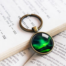 Load image into Gallery viewer, Northern Lights Keychain Keyring - 11pixeli
