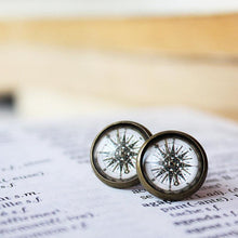 Load image into Gallery viewer, Steampunk Compass Earrings - 11pixeli
