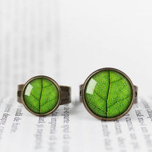 Load image into Gallery viewer, Adjustable Green Leaf Ring - 11pixeli
