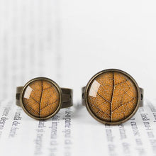 Load image into Gallery viewer, Adjustable Autumn Leaf Ring - 11pixeli
